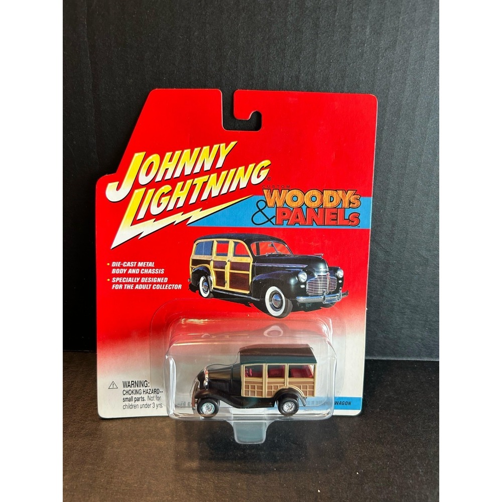 Johnny Lightning Woodys & Panels 1931 Ford Model A Wagon Black Die Cast